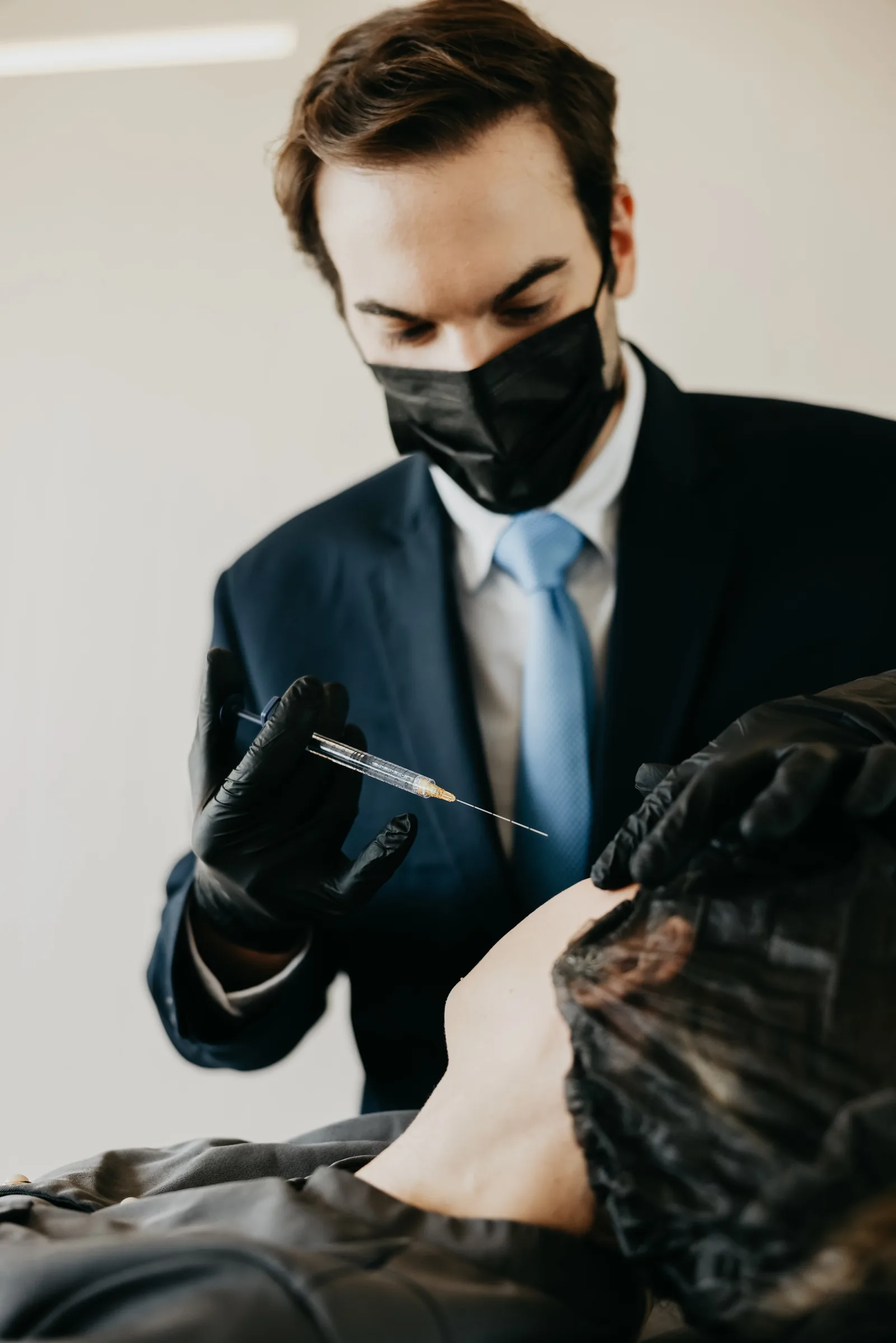 Flacidez após emagrecimento: tratamentos clínicos — Dr. Thiago Perfeito, Dr. Thiago Perfeito — atendimento premium em Brasília